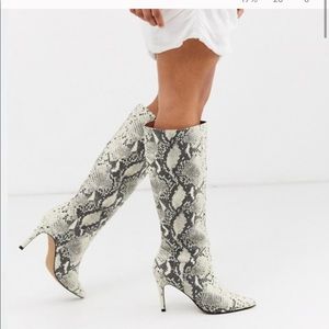 Steve Madden Kinga Boots